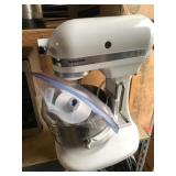 KitchenAid heavy duty mixer with whisk and bowl NO