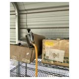 Lot with retracting castor set for contractor styl