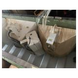 Several grow lights with ballasts, meant for halid