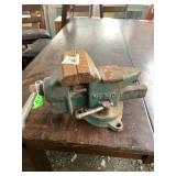 Vintage bench vise 4" jaws NO SHIPPING