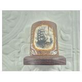 Scrimshaw in East Coast style on nicely preserved