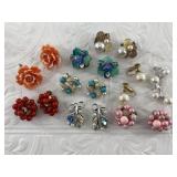 Several pair of vintage clip on earrings