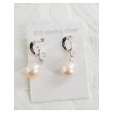 Pendant with 10kt gold embellishments and natural