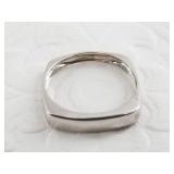 14kt White gold ring, size 9, with a total weight