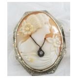 14kt Gold cameo pendant about 100 years old