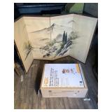 Small Oriental divider and mobile cart with castor