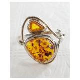 Silver and amber bracelet in excellent condition