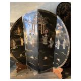Large circular room divider in Oriental style, hig