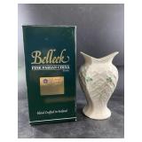 Belleek 2006 edition piece, Wild Briar, vase #3513
