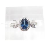 18kt White gold, natural sapphire and diamond ring