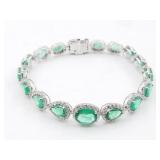Platinum, emerald and diamond bracelet with 17 eme