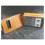 Lovely vintage Motorola all Transistor radio, mode