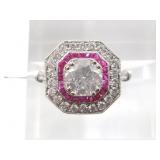 14kt Gold, diamond and ruby ring, size 7, center d