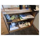 Pair of small bookshelves in great condition (book