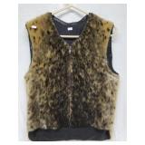 Well made spotted seal skin vest about Men
