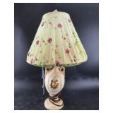 Lovely vintage table lamp with shade 24"