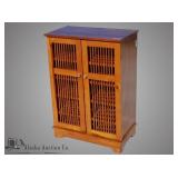 Small cabinet with 5 shelves