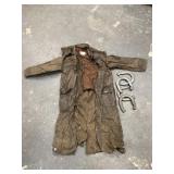 Game of horseshoes, shoes only and an Australian o