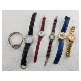 Assortment of wrist watches, mostly ladies, includ