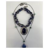 Lot of mostly color themed fashion jewelry: lapis