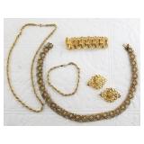 Several pieces of art deco inspired fashion jewelr