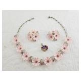 Lot of fashion jewelry