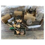 Wood lathe chucks and extra parts, without key