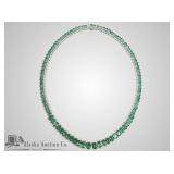 Stunning emerald and diamond necklace set in plati