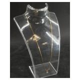 18kt Gold necklace and pendant with a 1/4ct diamon