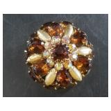 Lovely faceted fashion brooch