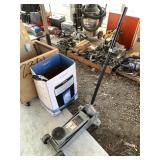 Sears 3 ton floor jack with bar in very good worki