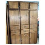 Massive 15 cubicle storage unit, suitable for smal