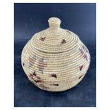 NW Alaskan grass basket with dyed, natural inclusi