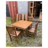 Antique Oak Table with Four Chairs and Four leaves