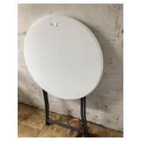 Max Chief Folding Round Table