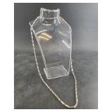 10kt Gold chain with a total weight of 18 grams, c