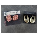 2 Pairs of vintage earrings with original packagin