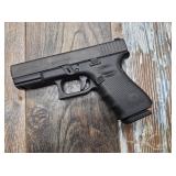 Glock 23 Gen 4,  s/n AHCK376,  .40 S&W  3 7/8" bar