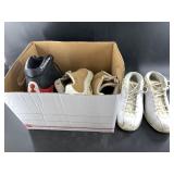 Tote lot of assorted shoes