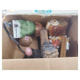 Assorted home dï¿½cor and old liquor bottles