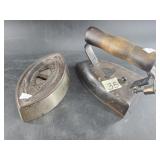 2 Antique clothes irons, 1 without handle