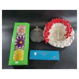 Metal silhouette wall hanging  20" diameter and a