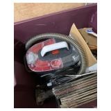 Lot with a Portable vacuum, instant mosaic and Max
