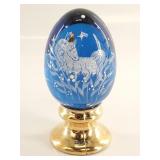 Fenton Blue Art Glass Deer Egg on Pedestal