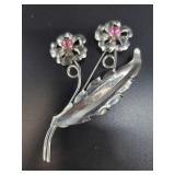 Sterling silver brooch, featuring flowers with pin