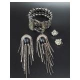 Brand new fashion jewelry