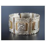 Stunning vintage sterling silver picture bracelet