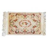 Floral Medallion Fringed Area Rug