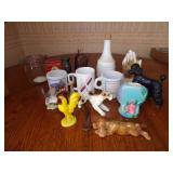 Lot of Decor & coffee cups