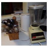 Blender, Knives & block & Water heating pot